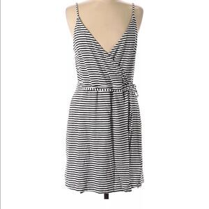 H&M striped spaghetti strap V-Neck casual dress size S. New with tags